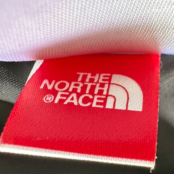 The North Face Winter Ski Jacket Hyvent Black Size Small Faux Fur Hood - Picture 5 of 13